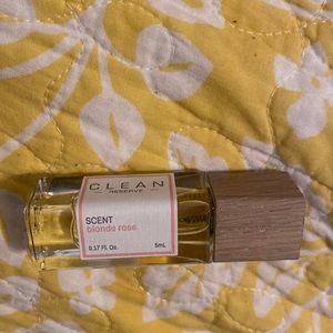 Clean reserve blonde rose